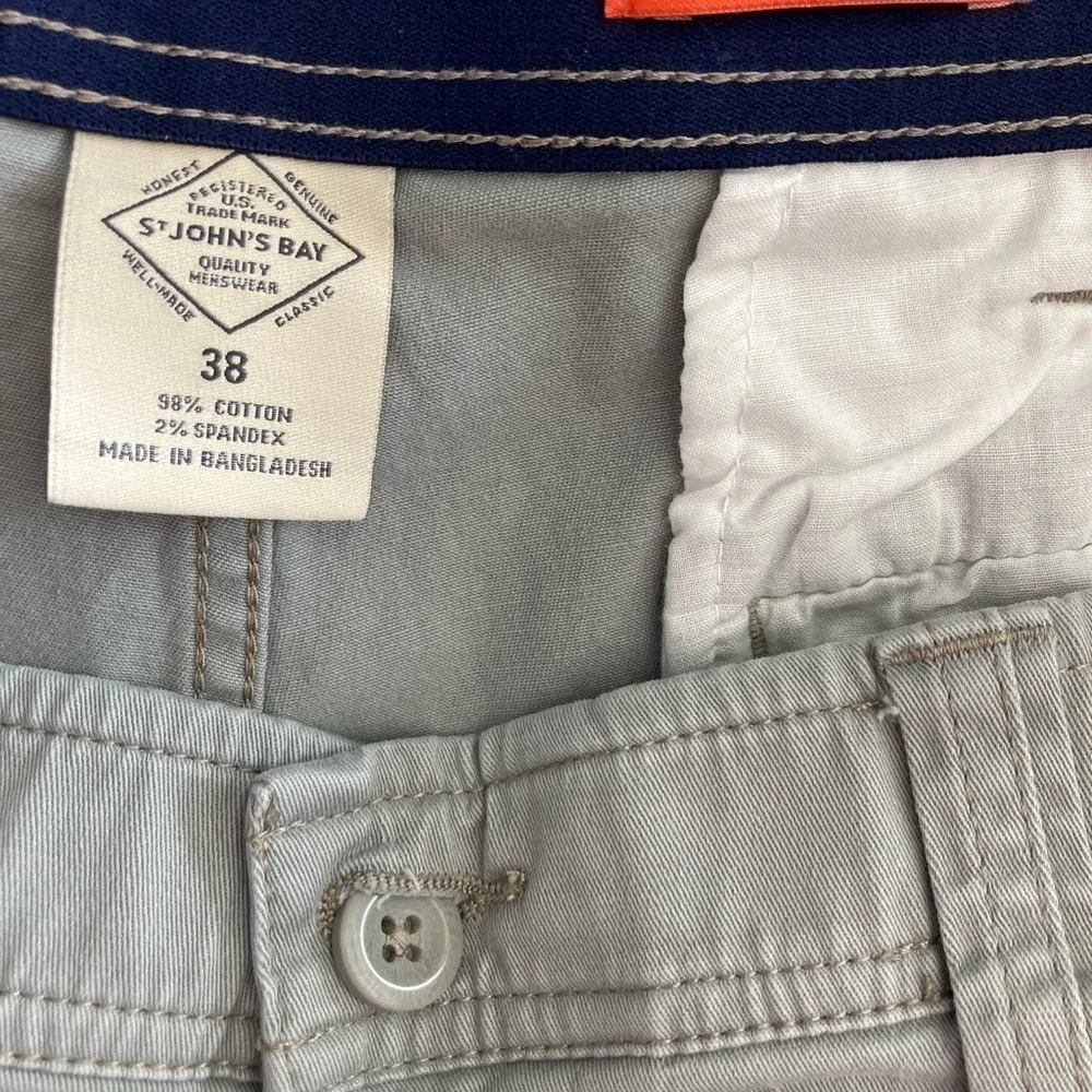 Men’s Gray St. John’s Bay Size 38 Shorts